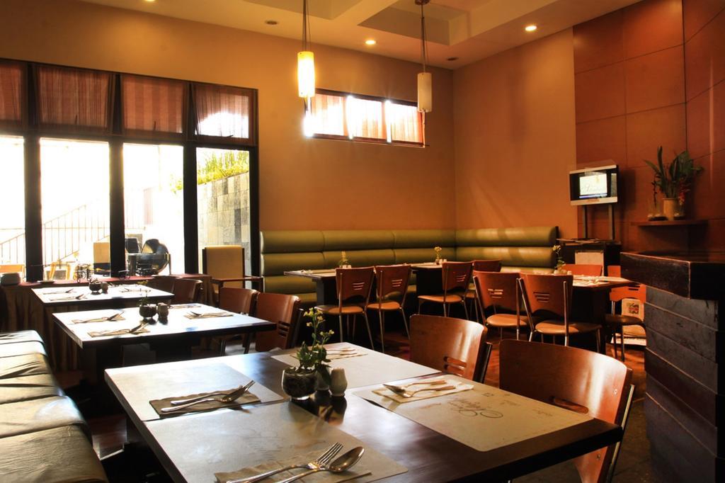 Daily Home Apartment Bandung Phòng bức ảnh