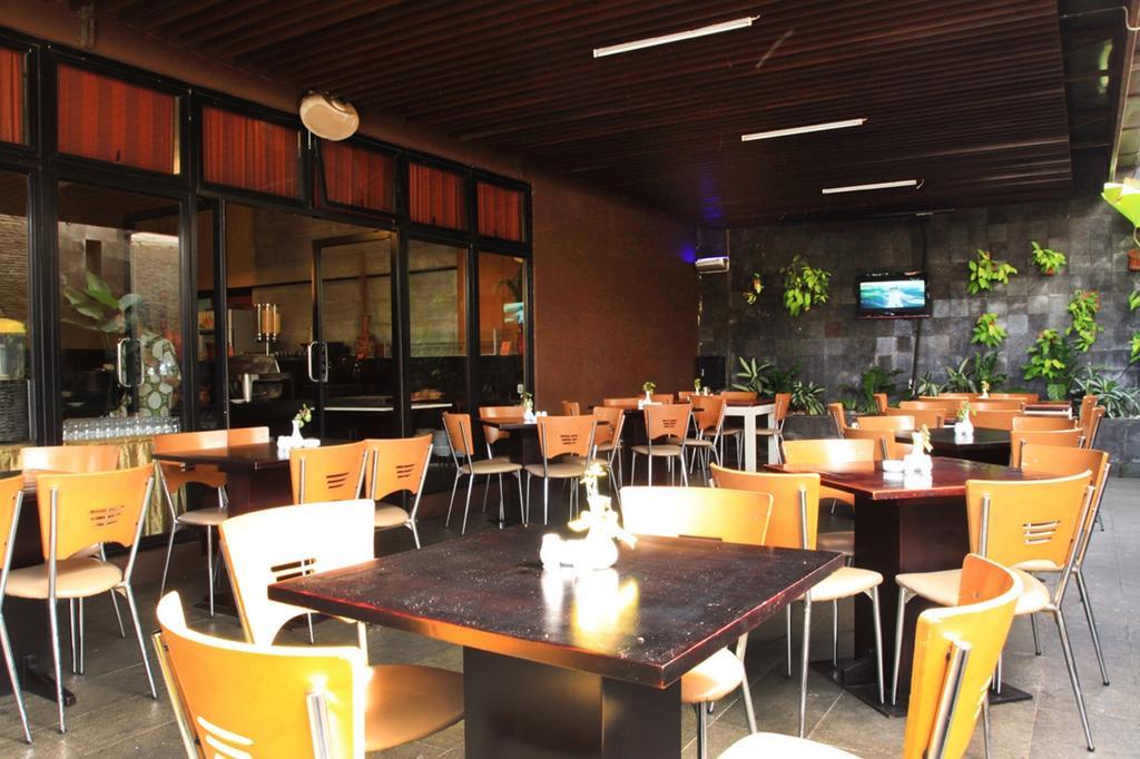 Daily Home Apartment Bandung Phòng bức ảnh
