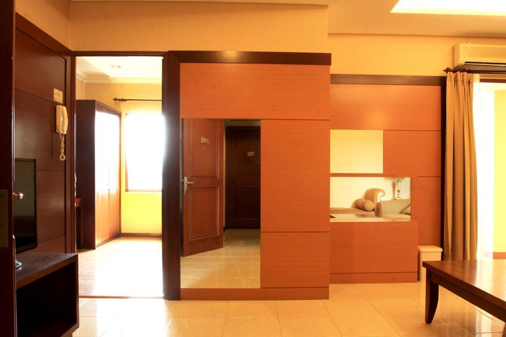 Daily Home Apartment Bandung Phòng bức ảnh